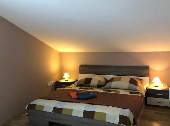 Daire House Štúrovo